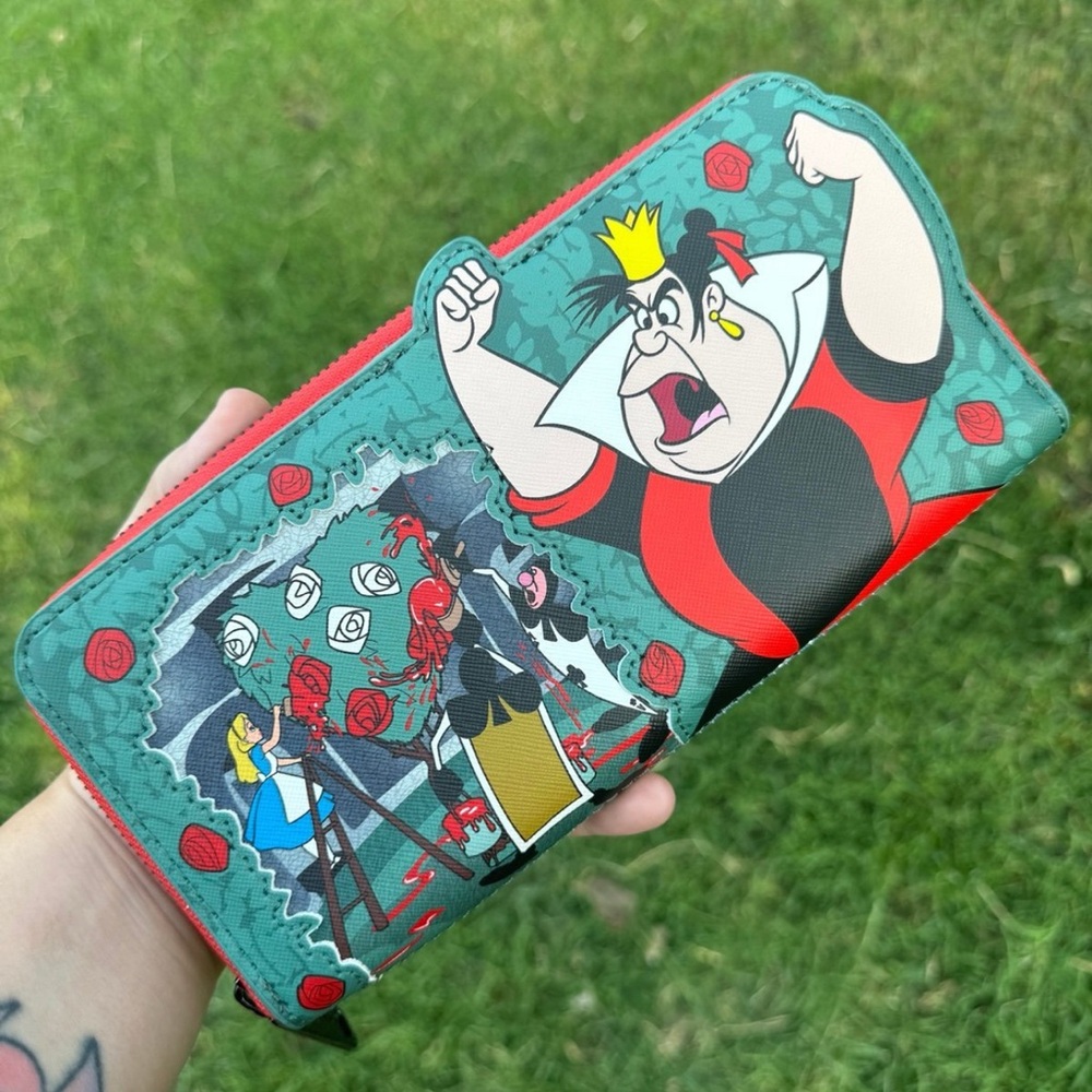 Loungefly Red and Green Queen of Hearts Wallet